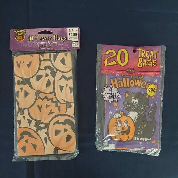 NOS Vintage Halloween 1995 Fun World & 2001 Paper Magic Treat Bags Pumpkin Cats - Picture 1 of 2